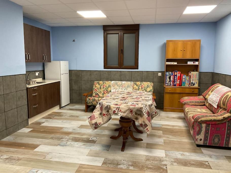 Alojamiento Rural Casa Clara La Pescaora Тревелес Екстер'єр фото